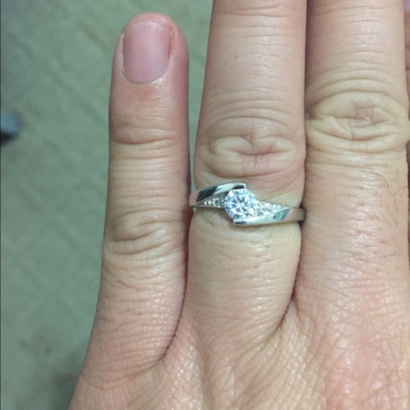 S925 Sterling Silver Women Wedding Ring - Picture 3 of 3